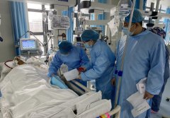 上门激活社保卡 便民服务暖人心
